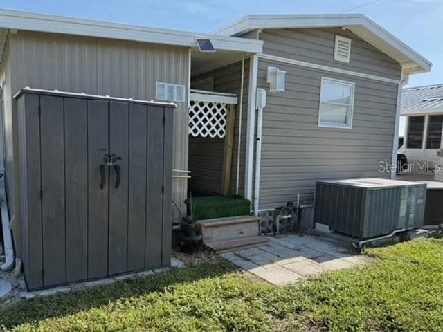813 GREEN CIRCLE — photo 19 of 30