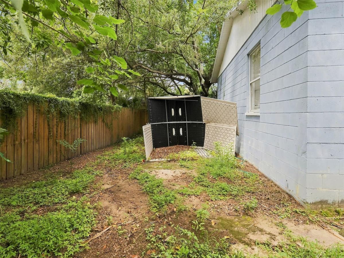 1037 YUKON STREET — photo 20 of 30