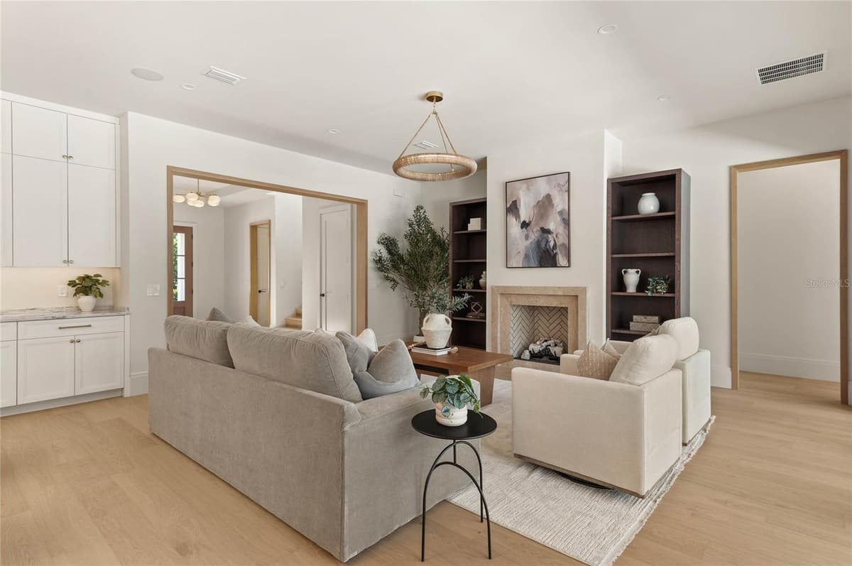 1236 CHICHESTER STREET — photo 10 of 58