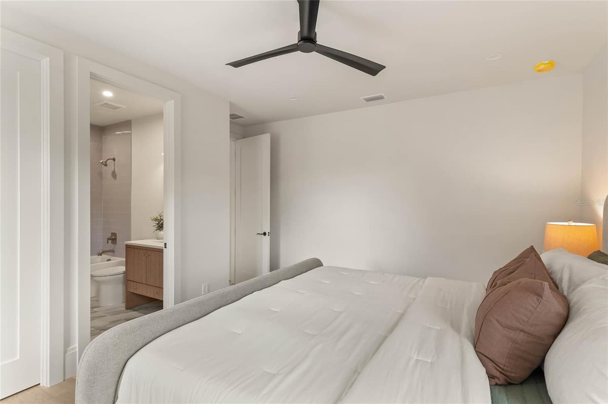 1236 CHICHESTER STREET — photo 41 of 58