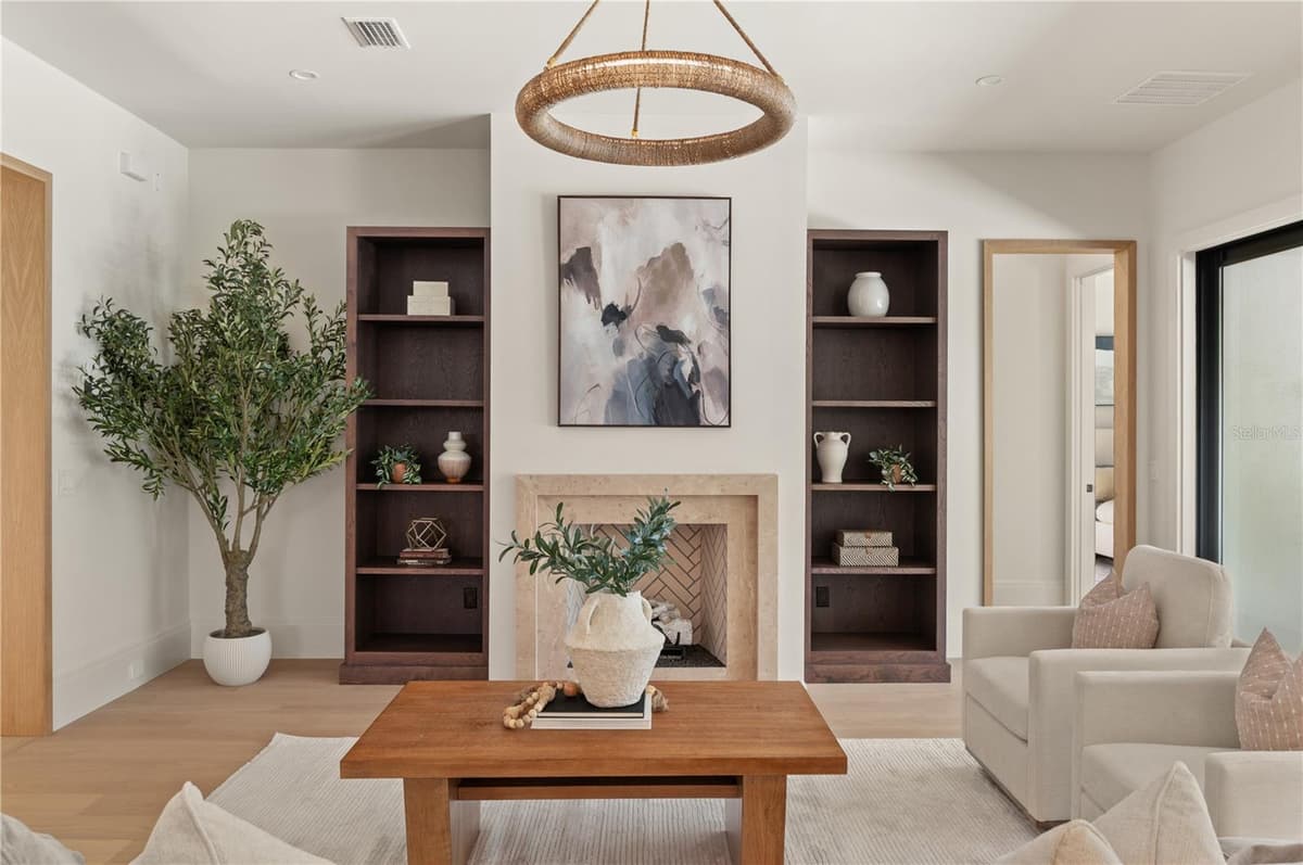 1236 CHICHESTER STREET — photo 8 of 58