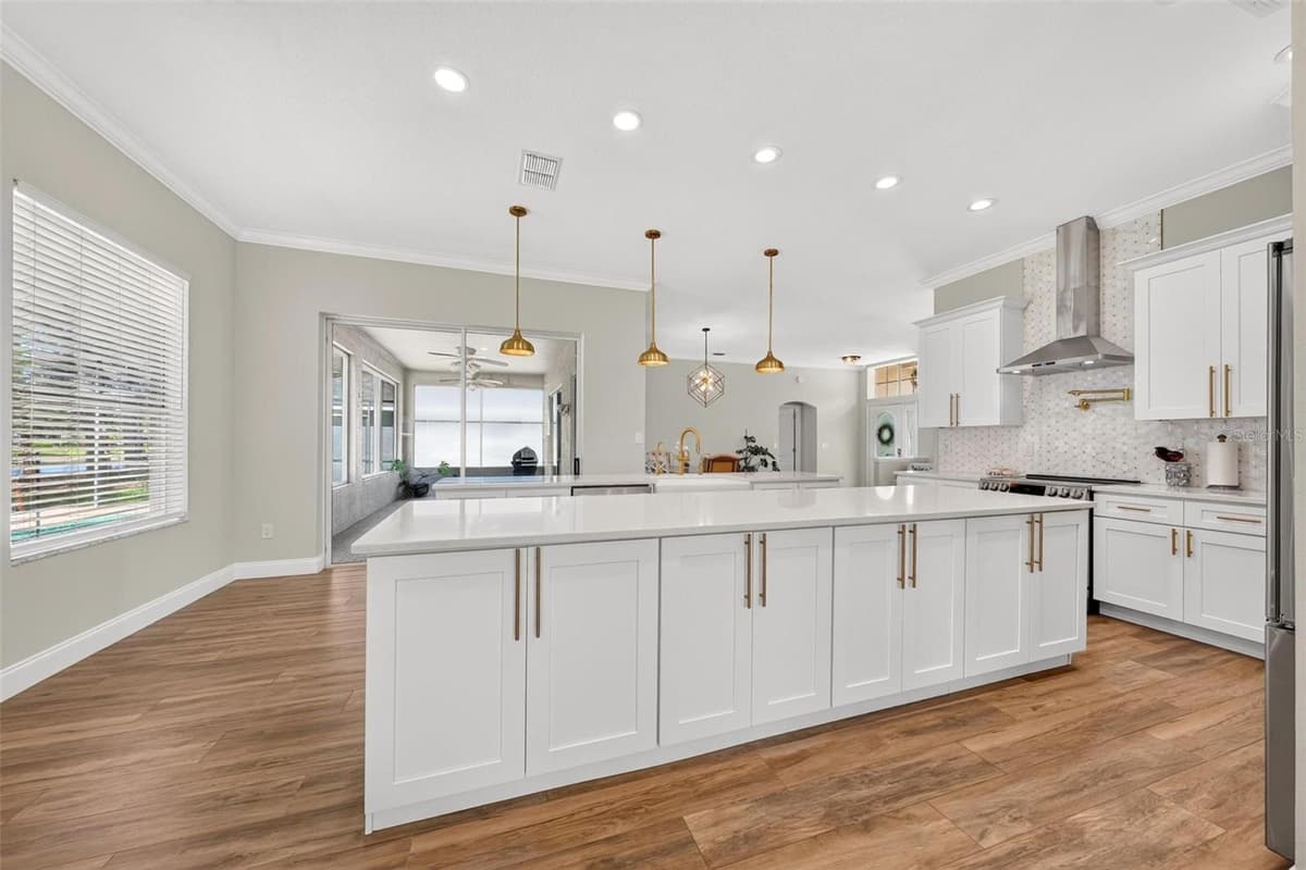 233 RANDON TERRACE — photo 10 of 54
