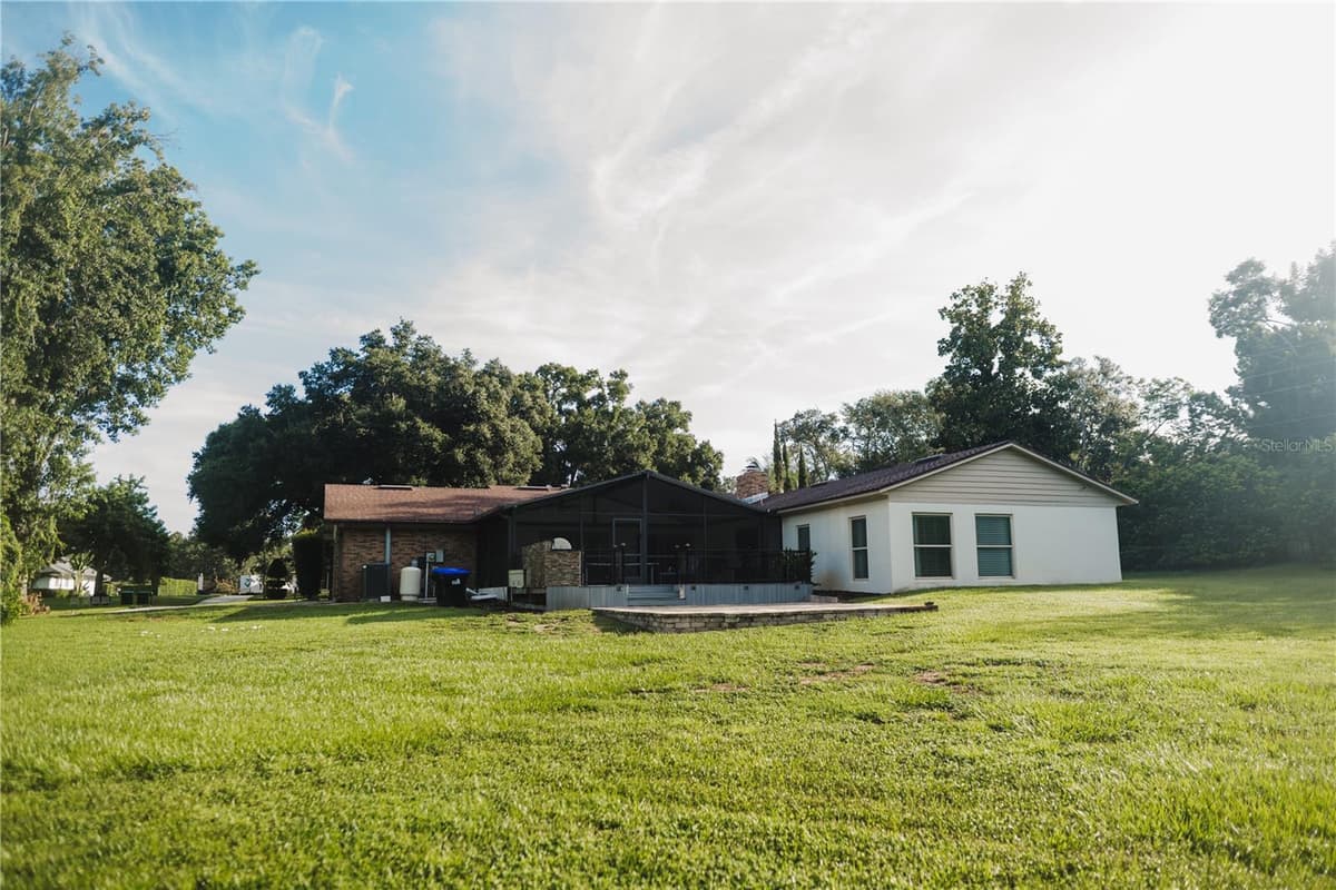 9600 AMBLESIDE DRIVE — photo 31 of 34