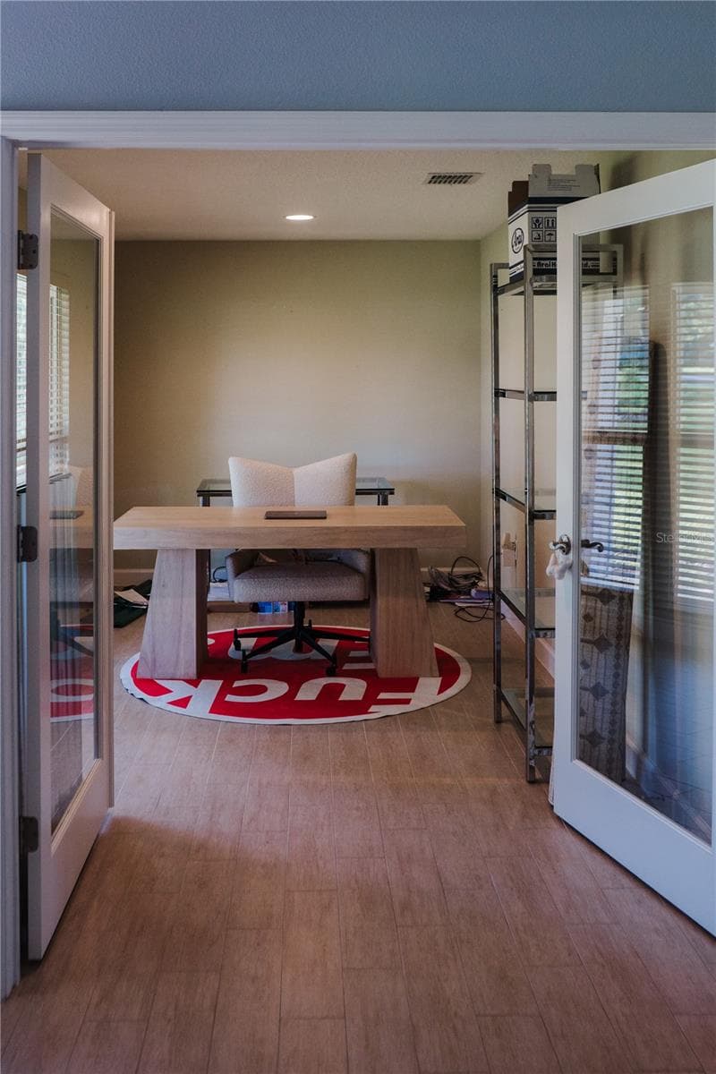 9600 AMBLESIDE DRIVE — photo 15 of 34