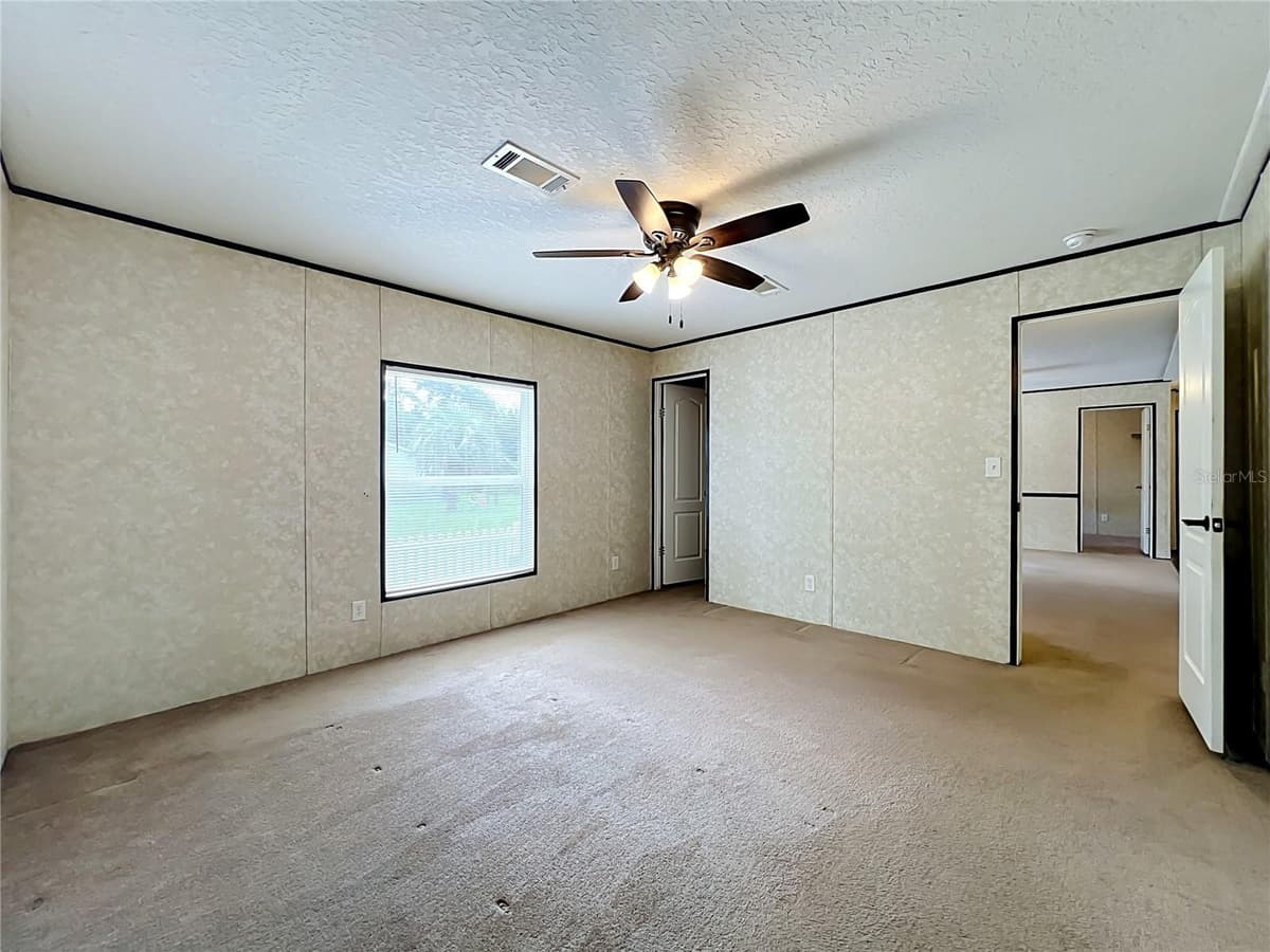 2104 OLD DIXIE HIGHWAY — photo 17 of 32