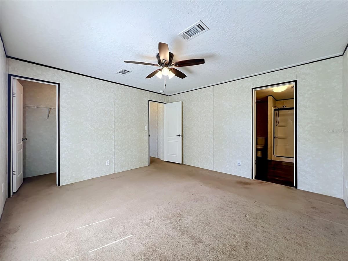 2104 OLD DIXIE HIGHWAY — photo 18 of 32