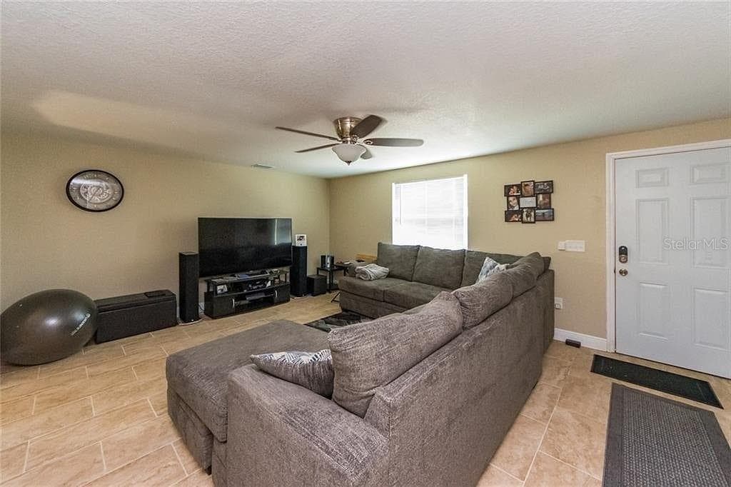 15501 61ST STREET — photo 5 of 32
