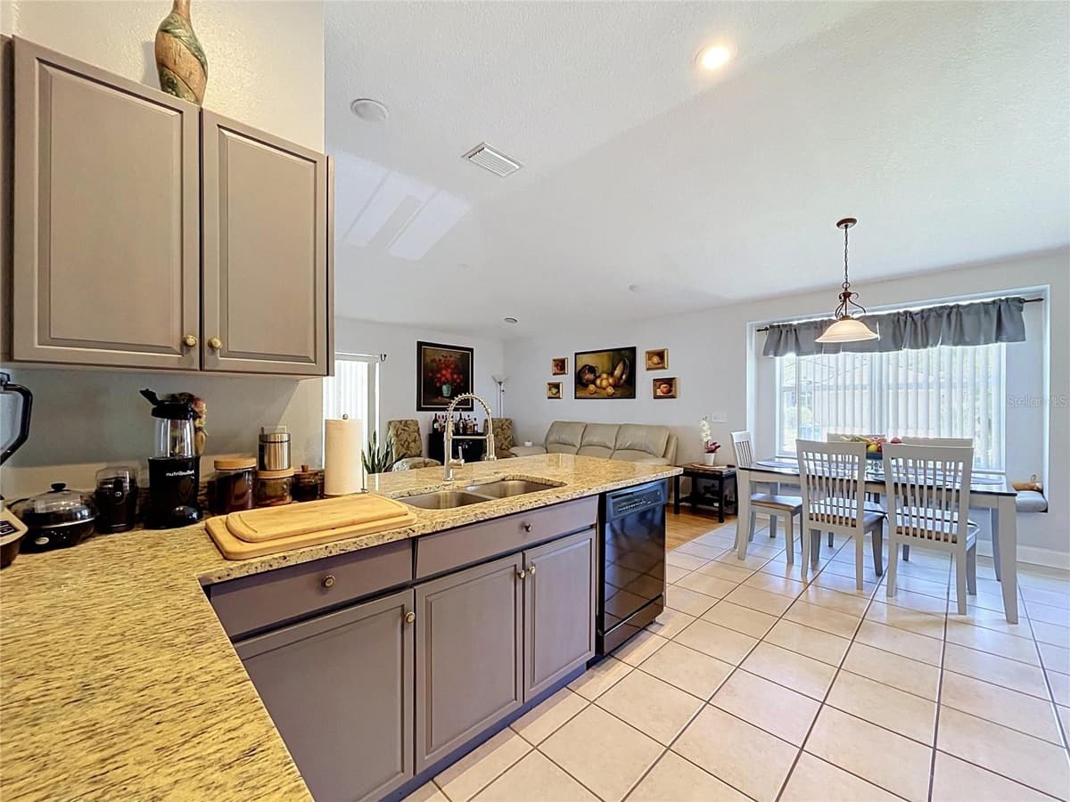 1433 GREELY COURT — photo 15 of 45