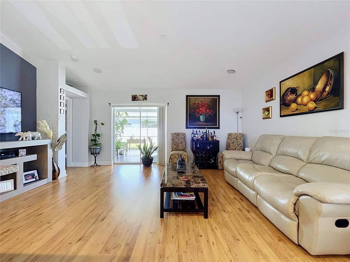 1433 GREELY COURT — photo 17 of 45