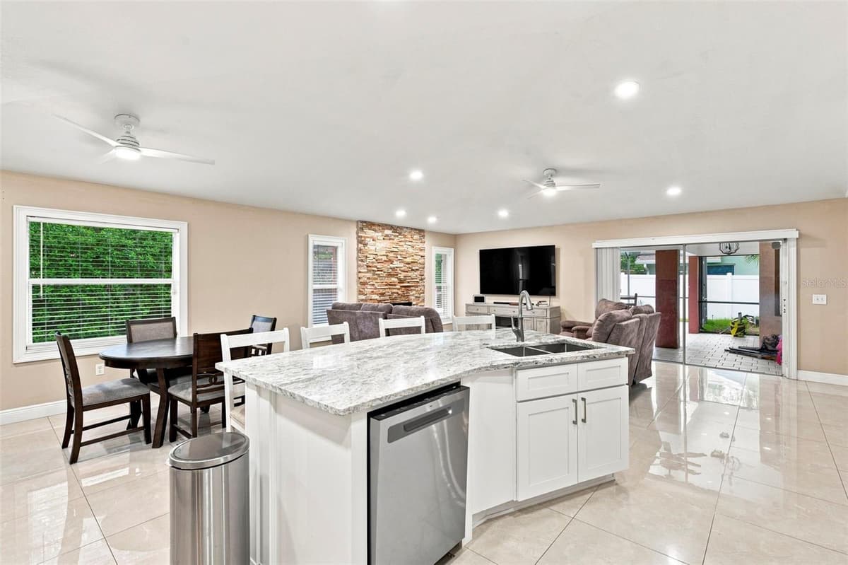 16502 CAYMAN DRIVE — photo 7 of 33