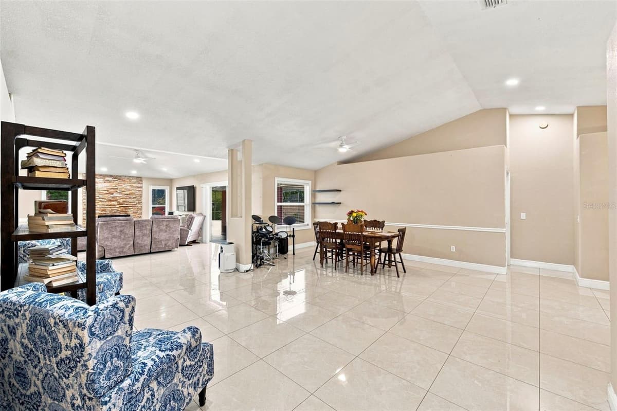 16502 CAYMAN DRIVE — photo 16 of 33