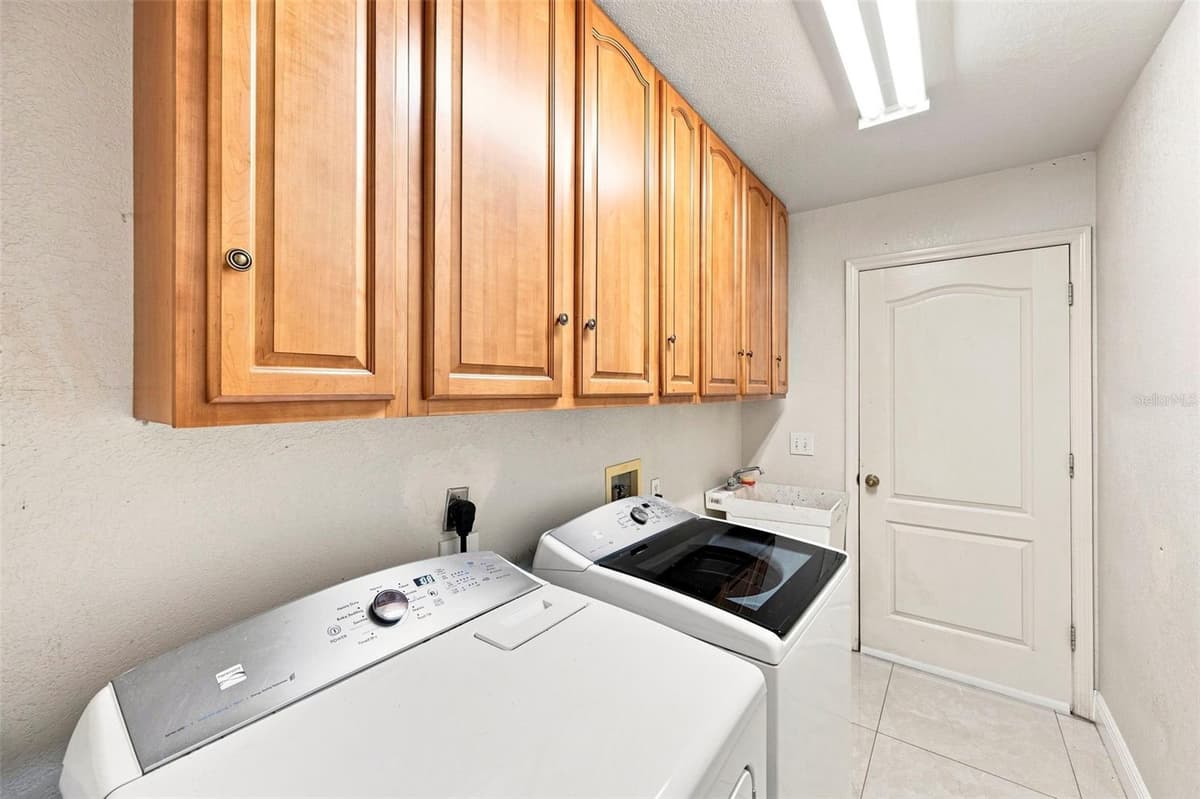 16502 CAYMAN DRIVE — photo 27 of 33