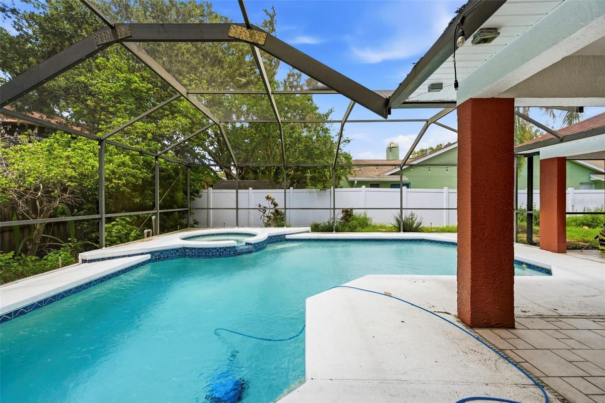 16502 CAYMAN DRIVE — photo 31 of 33
