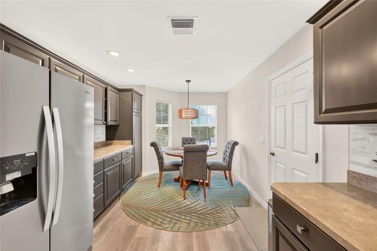 1745 LAKEWOOD DRIVE — photo 13 of 54