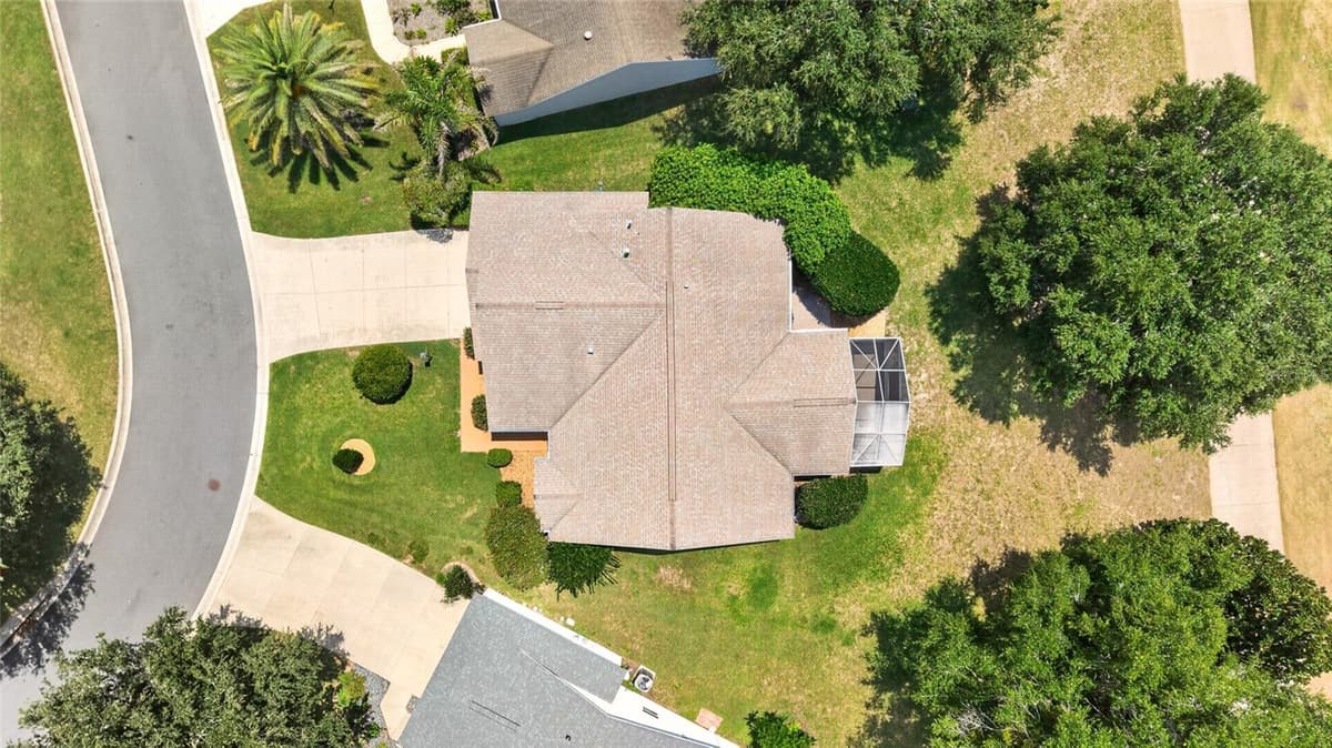 1745 LAKEWOOD DRIVE — photo 40 of 54