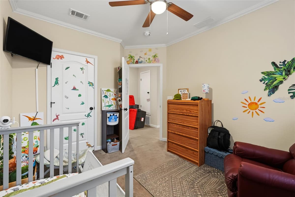 6415 MANGROVE DRIVE — photo 35 of 40