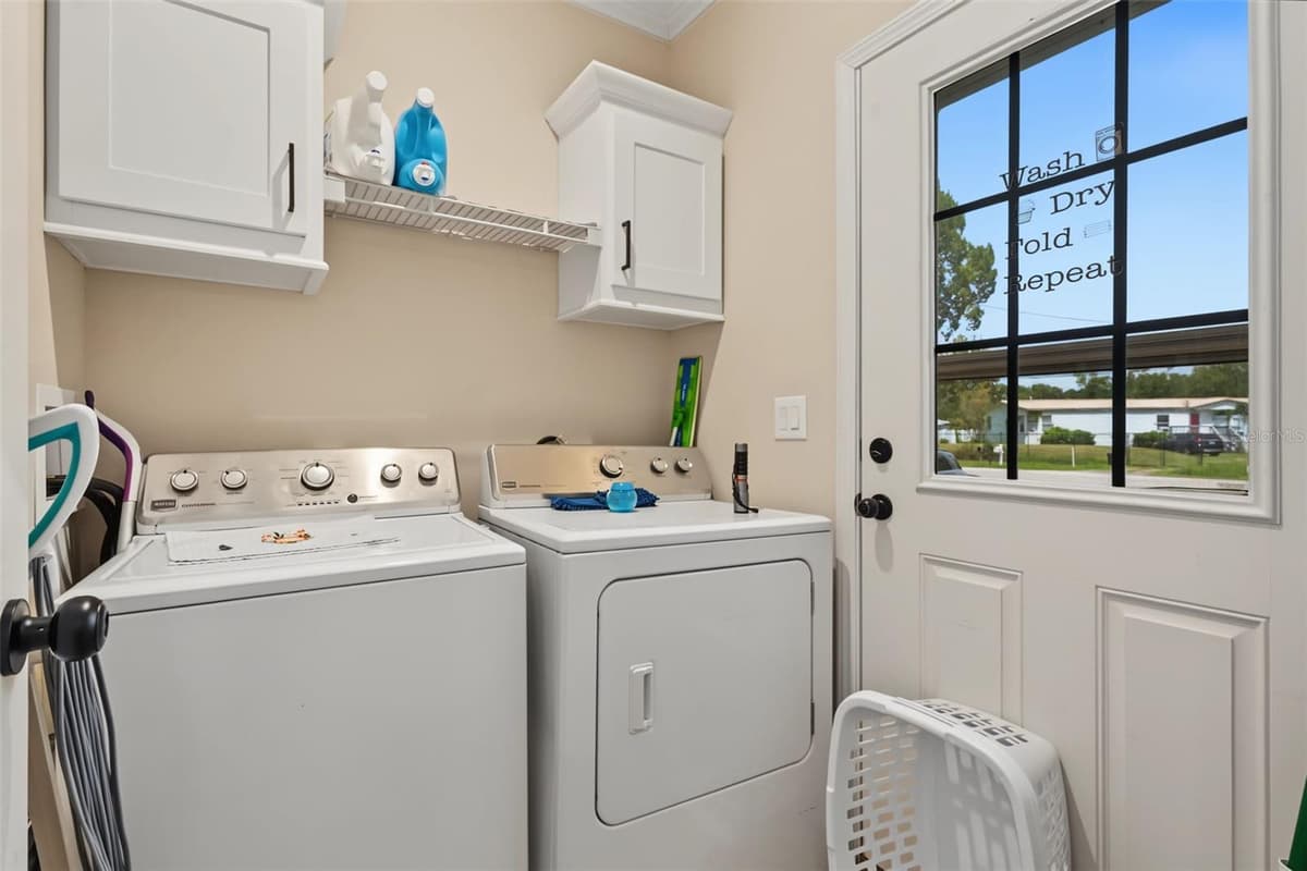 6415 MANGROVE DRIVE — photo 6 of 40