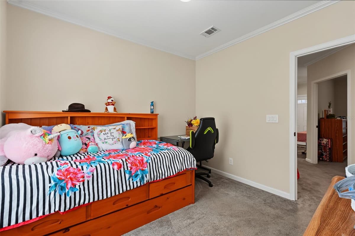 6415 MANGROVE DRIVE — photo 32 of 40