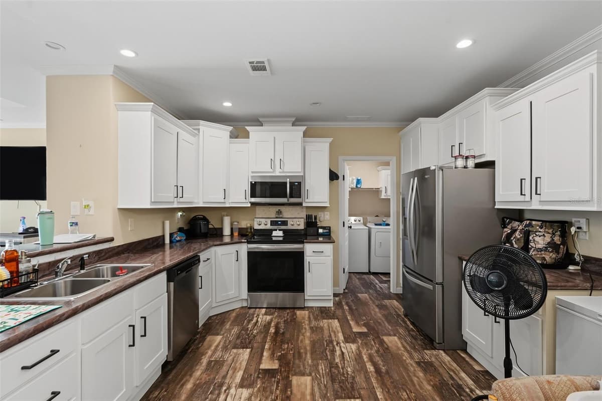 6415 MANGROVE DRIVE — photo 40 of 40