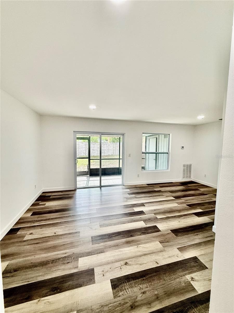 14106 VILLAGE TERRACE DRIVE — photo 7 of 45