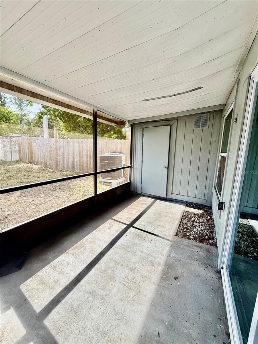 14106 VILLAGE TERRACE DRIVE — photo 29 of 45