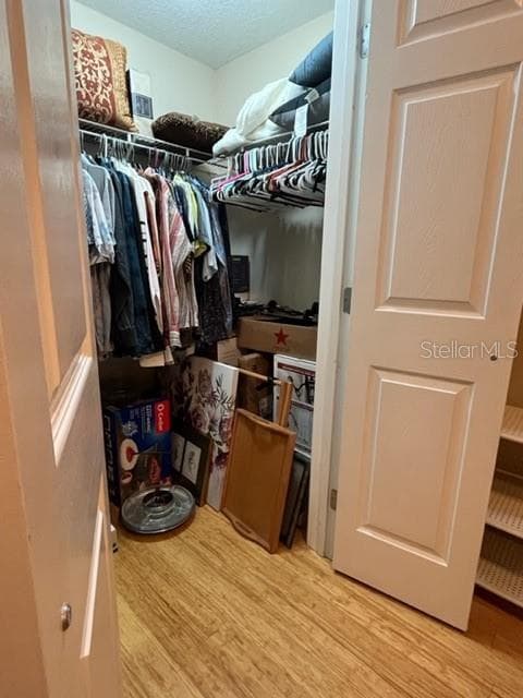 1910 PALM AVENUE — photo 8 of 49