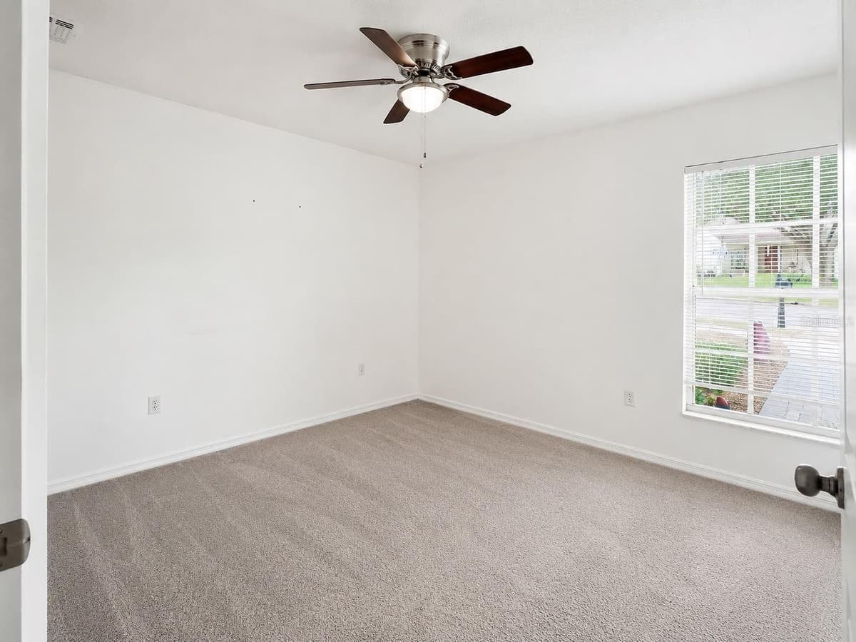 1018 PEACHWOOD DRIVE — photo 17 of 41