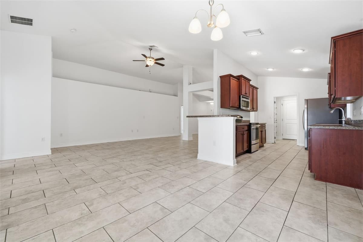 14310 EDINBURGH MOOR DRIVE — photo 9 of 41