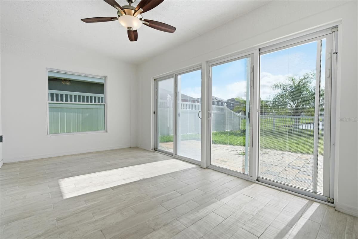 14310 EDINBURGH MOOR DRIVE — photo 18 of 41