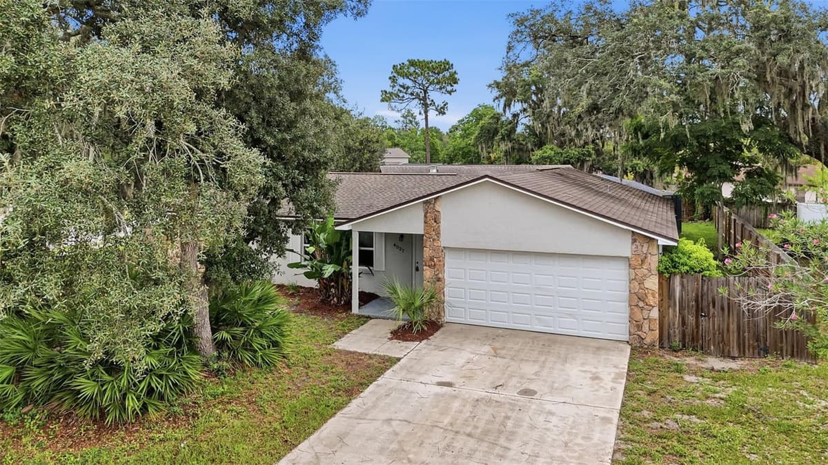 4027 WOODSONG DRIVE — photo 37 of 39