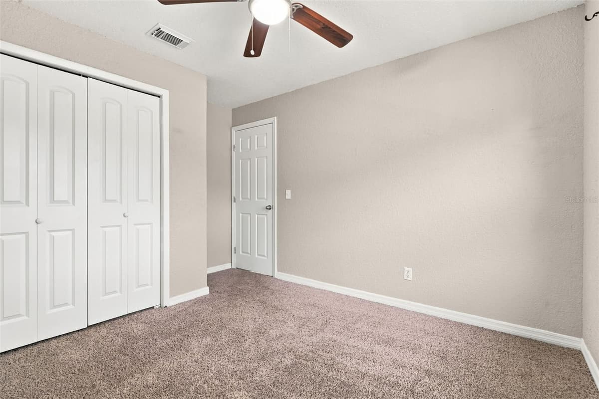 4027 WOODSONG DRIVE — photo 25 of 39