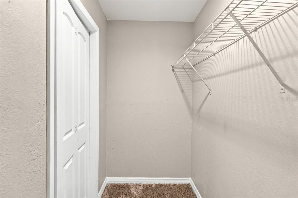 4027 WOODSONG DRIVE — photo 20 of 39