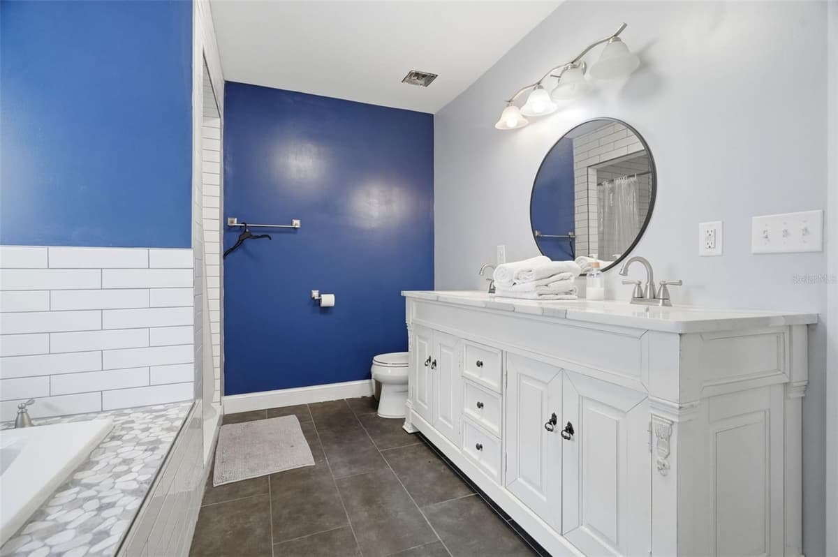 1410 EDGEWOOD DRIVE — photo 9 of 32