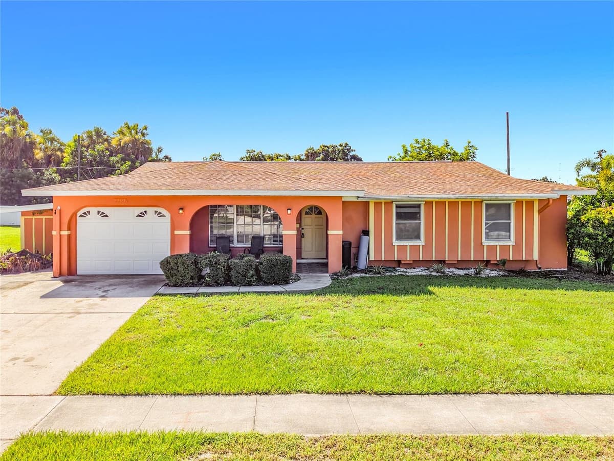2330 BEACON DRIVE — photo 43 of 44