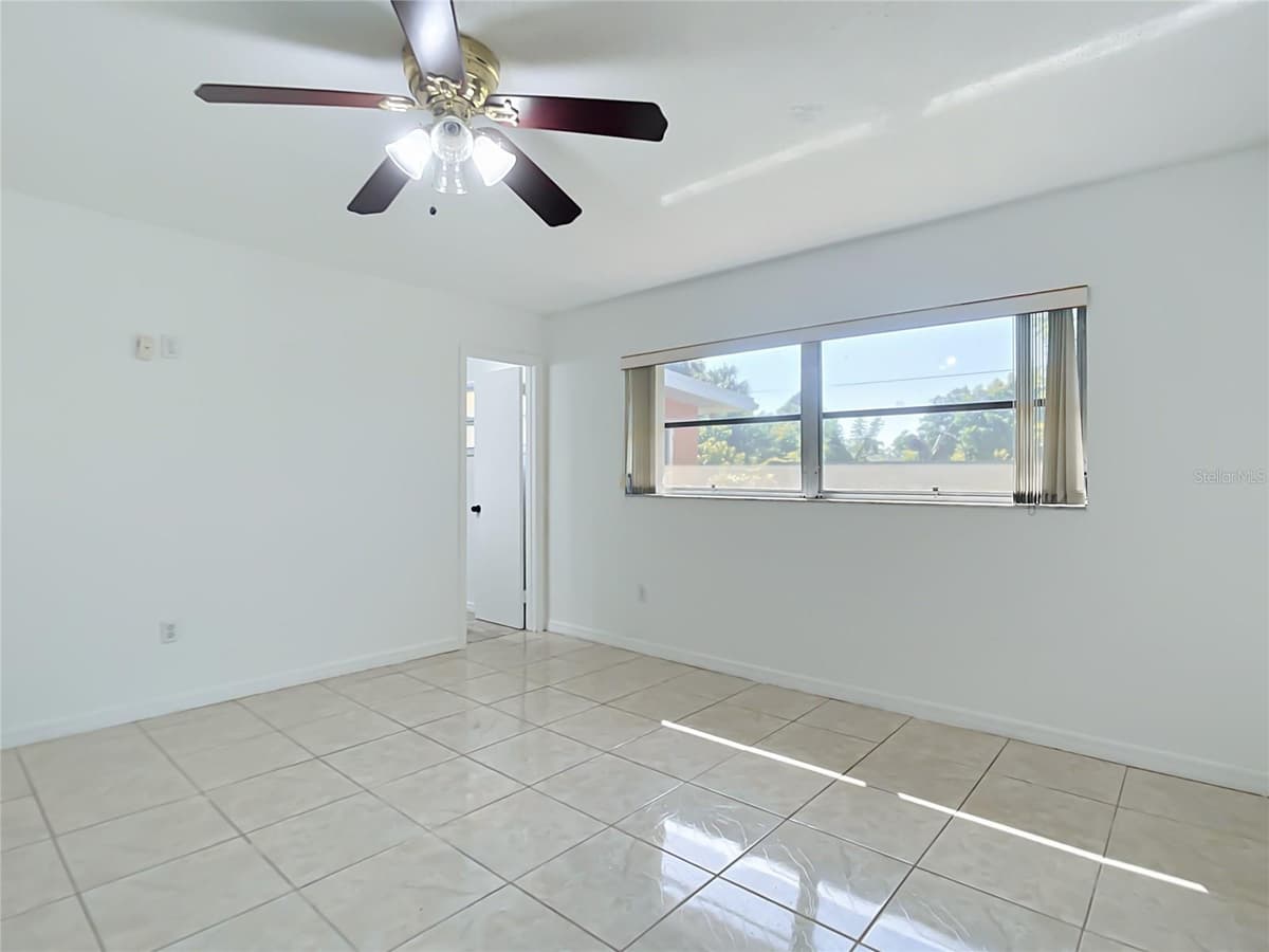 2330 BEACON DRIVE — photo 30 of 44