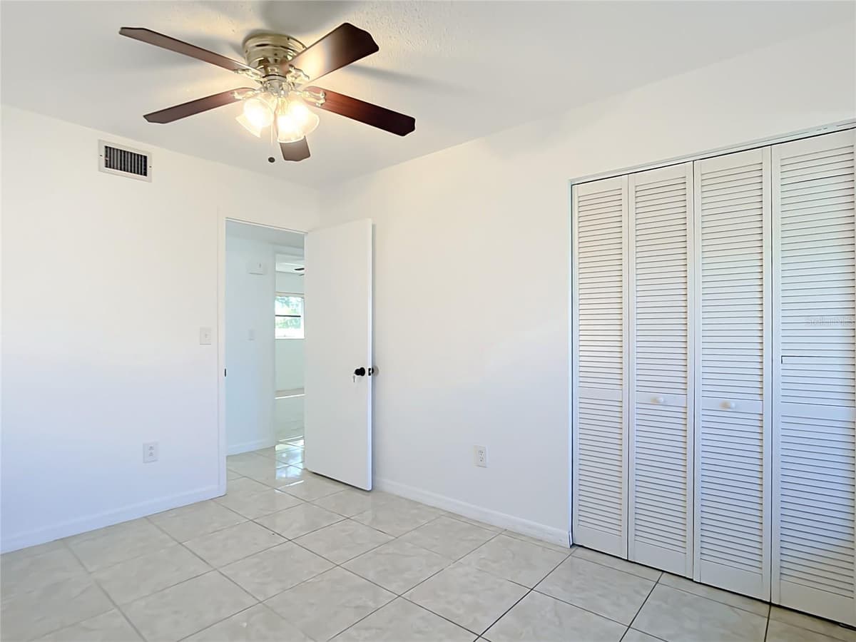 2330 BEACON DRIVE — photo 25 of 44