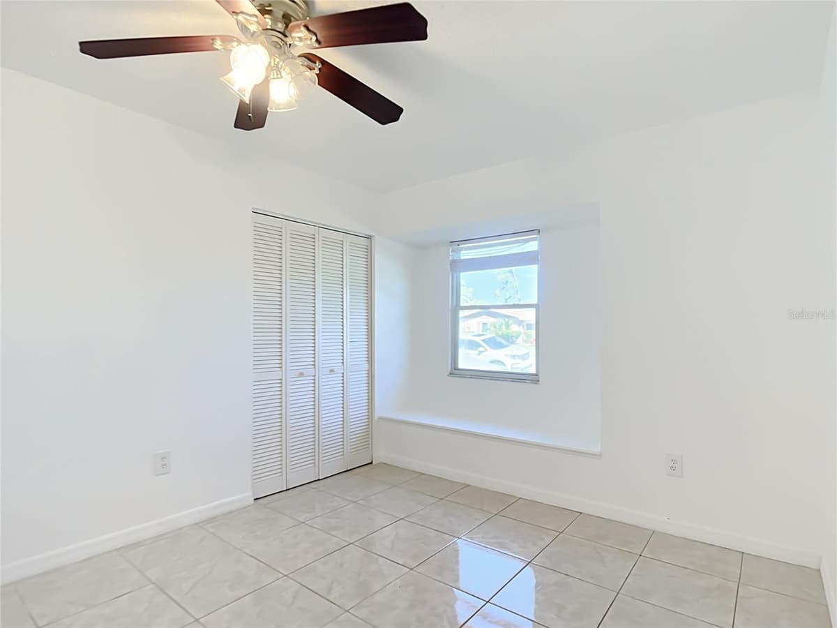 2330 BEACON DRIVE — photo 24 of 44