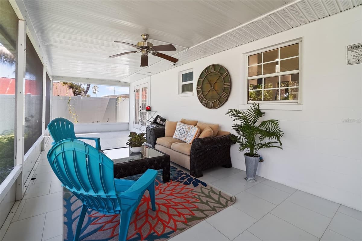 985 LIBERTY STREET — photo 42 of 57