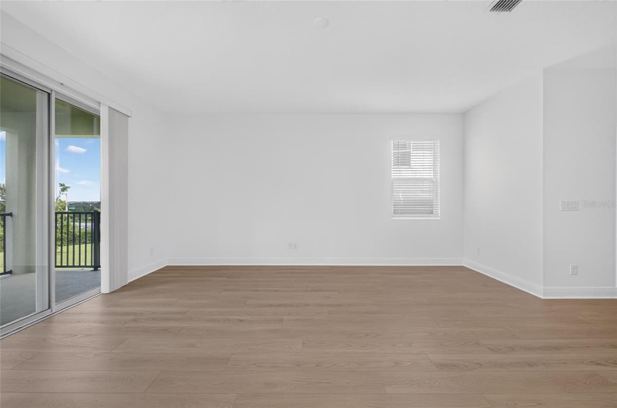7501 CATANIA LOOP — photo 16 of 59