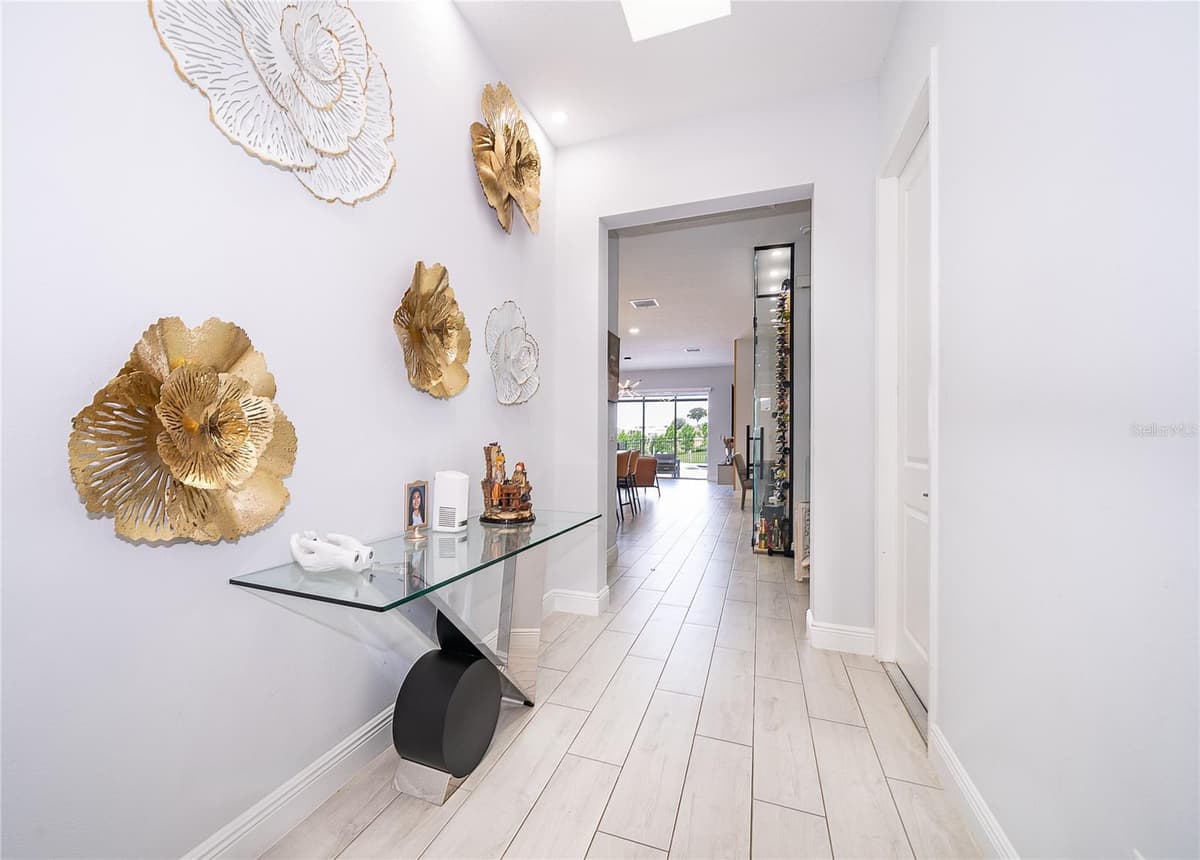 16012 VOLTERRA POINT — photo 15 of 63