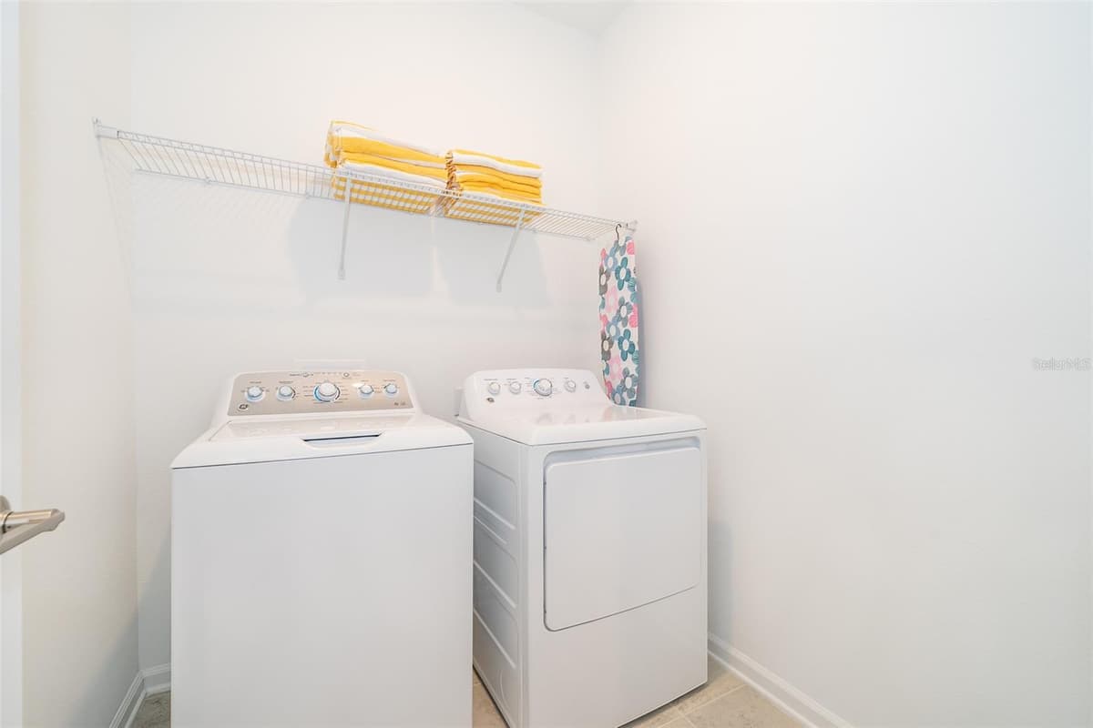 979 SPLASH SHOT PLACE — photo 20 of 32