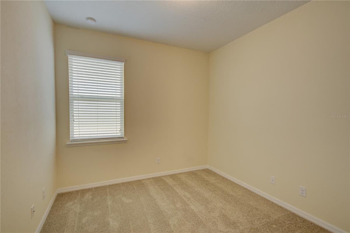 5066 DOVE TREE STREET — photo 19 of 32