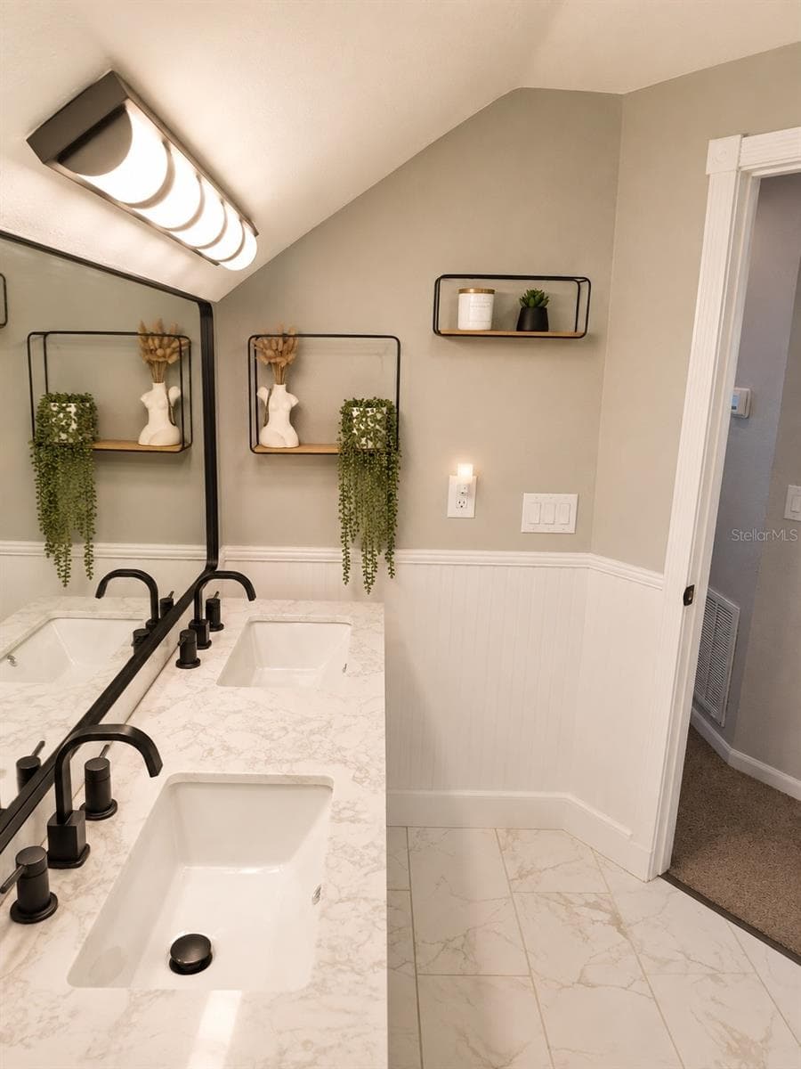 1504 BIG BASS DRIVE — photo 26 of 36