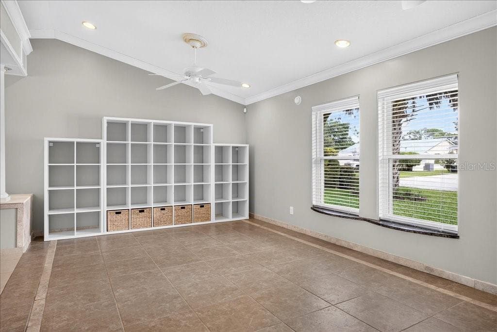 12 WESTFALLS LANE — photo 18 of 52