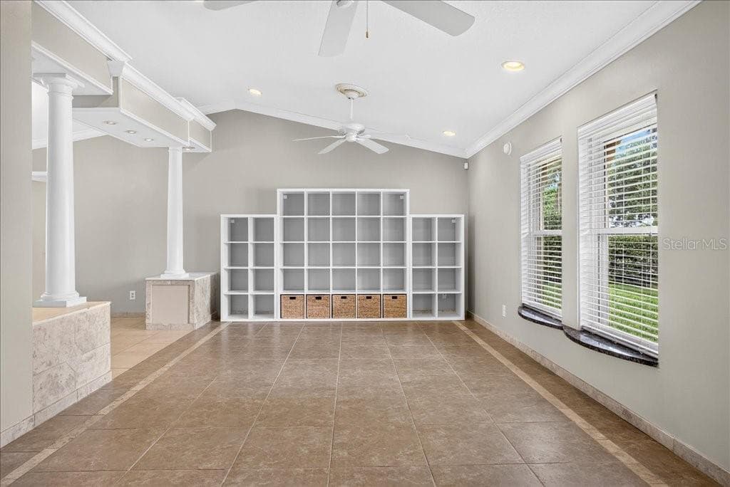 12 WESTFALLS LANE — photo 16 of 52