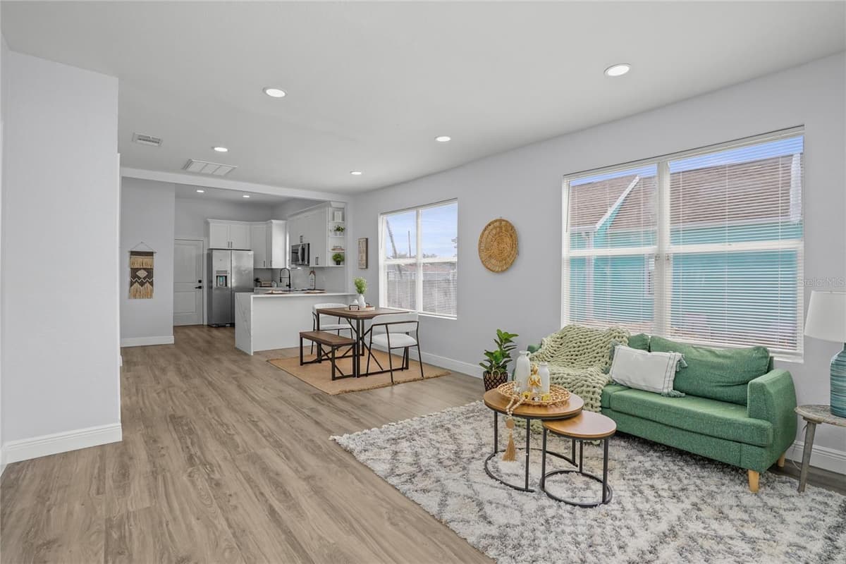2517 PALMETTO STREET — photo 13 of 18