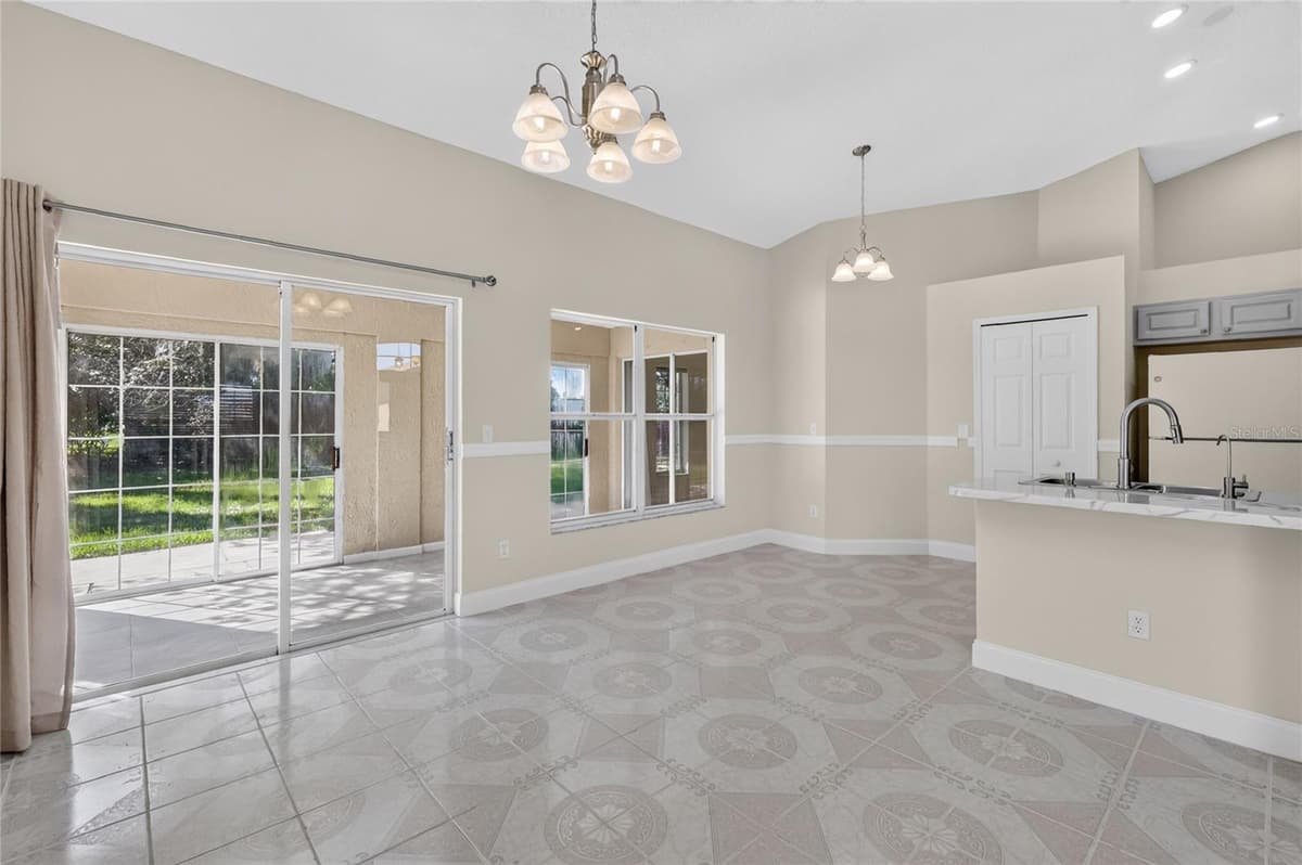 517 PEPPERMILL CIRCLE — photo 13 of 47