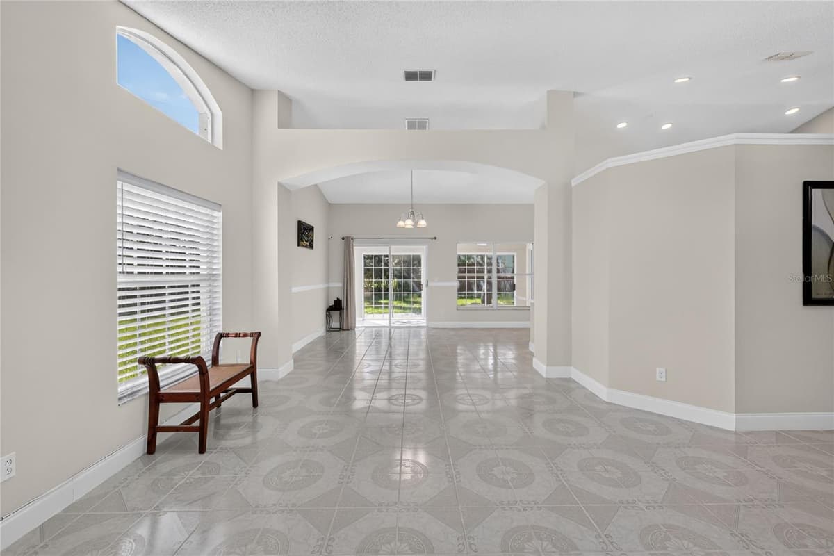 517 PEPPERMILL CIRCLE — photo 11 of 47