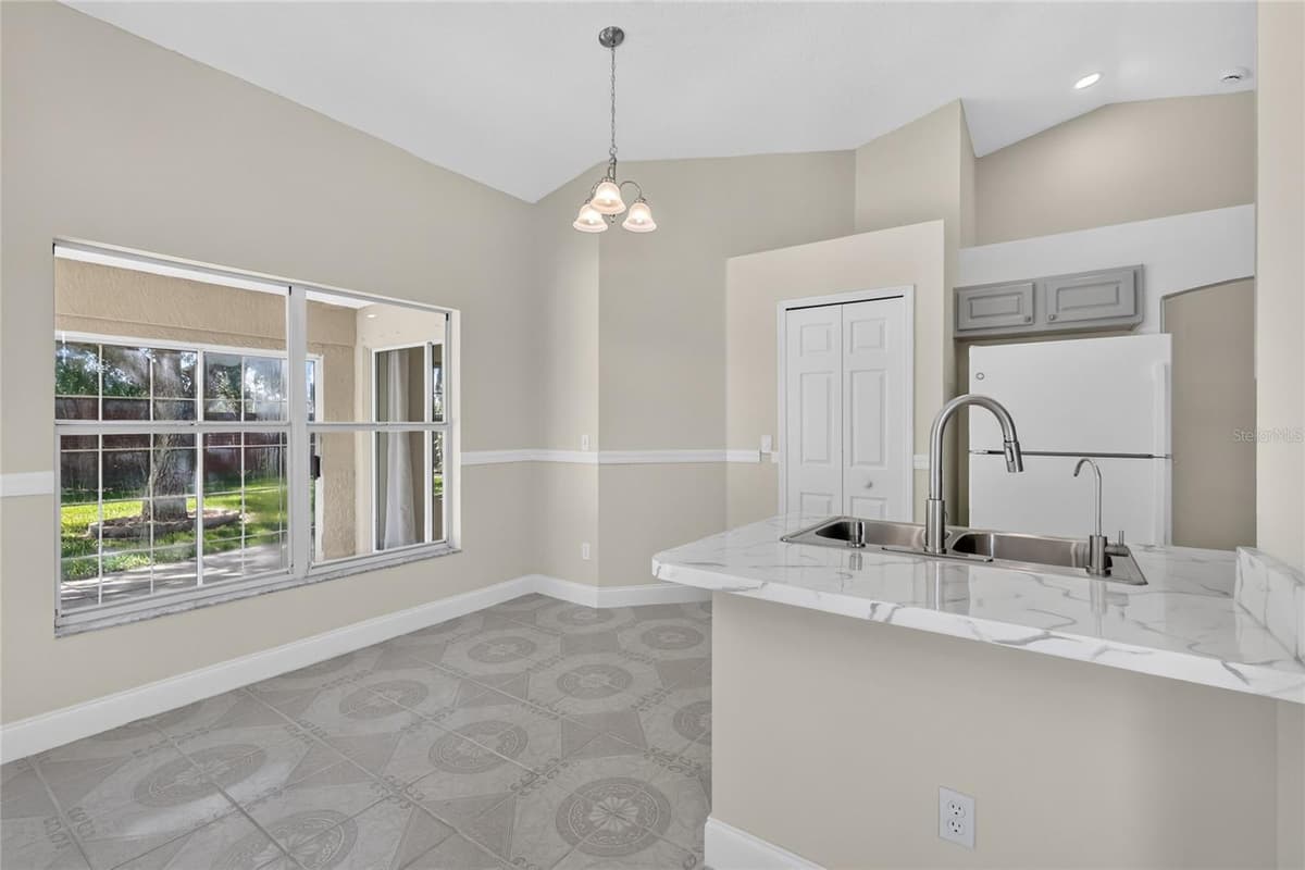 517 PEPPERMILL CIRCLE — photo 15 of 47