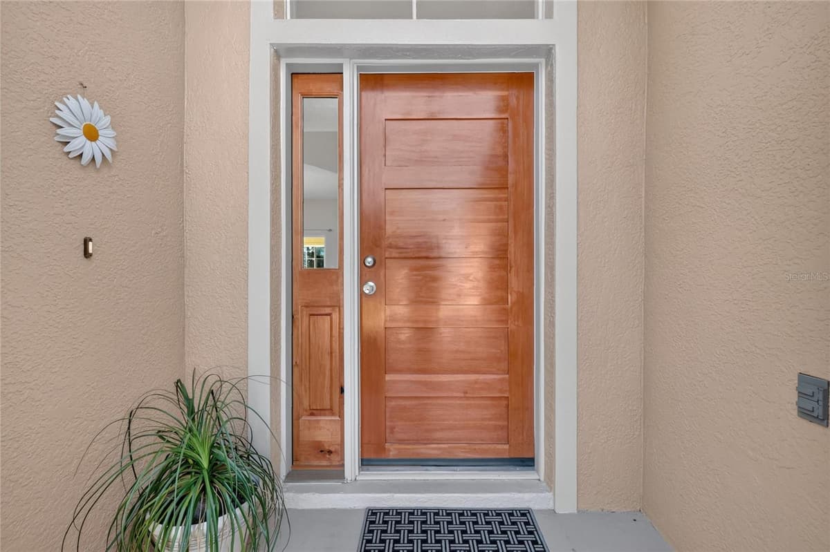 517 PEPPERMILL CIRCLE — photo 4 of 47
